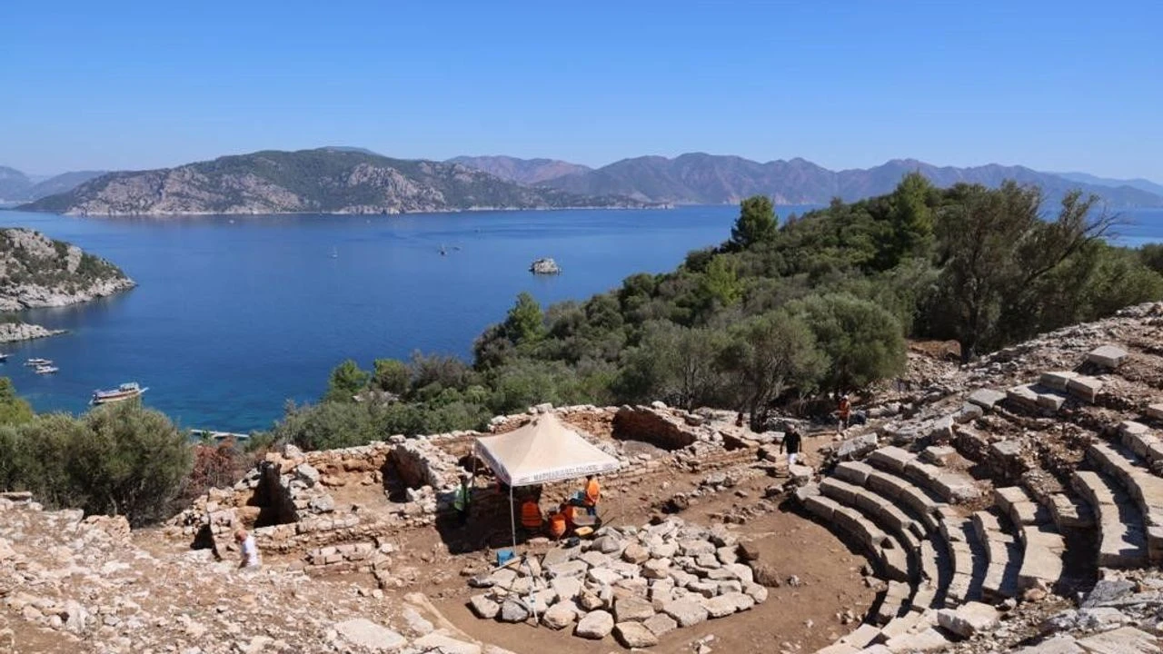Amos Antik Kenti – Marmaris Yakınlarında Tarih ve Deniz Manzarası